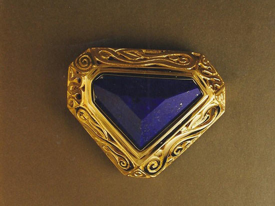 lapis and gold pendant