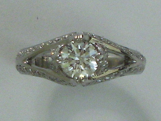 Antique Style Round Diamond Ring